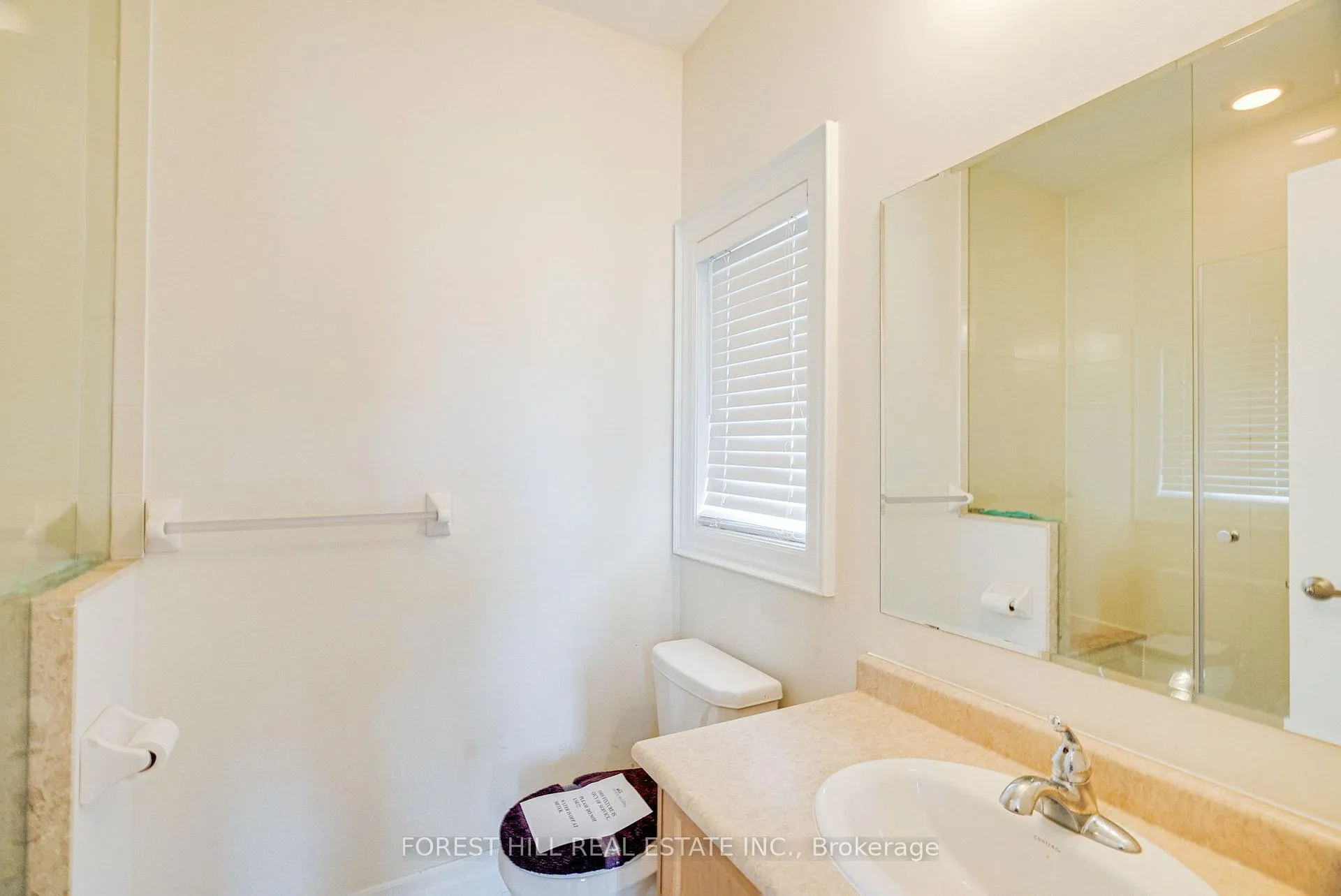 Photo 25 of 87 Strawbridge Farm Drive, Aurora, Aurora Grove — HOMEH