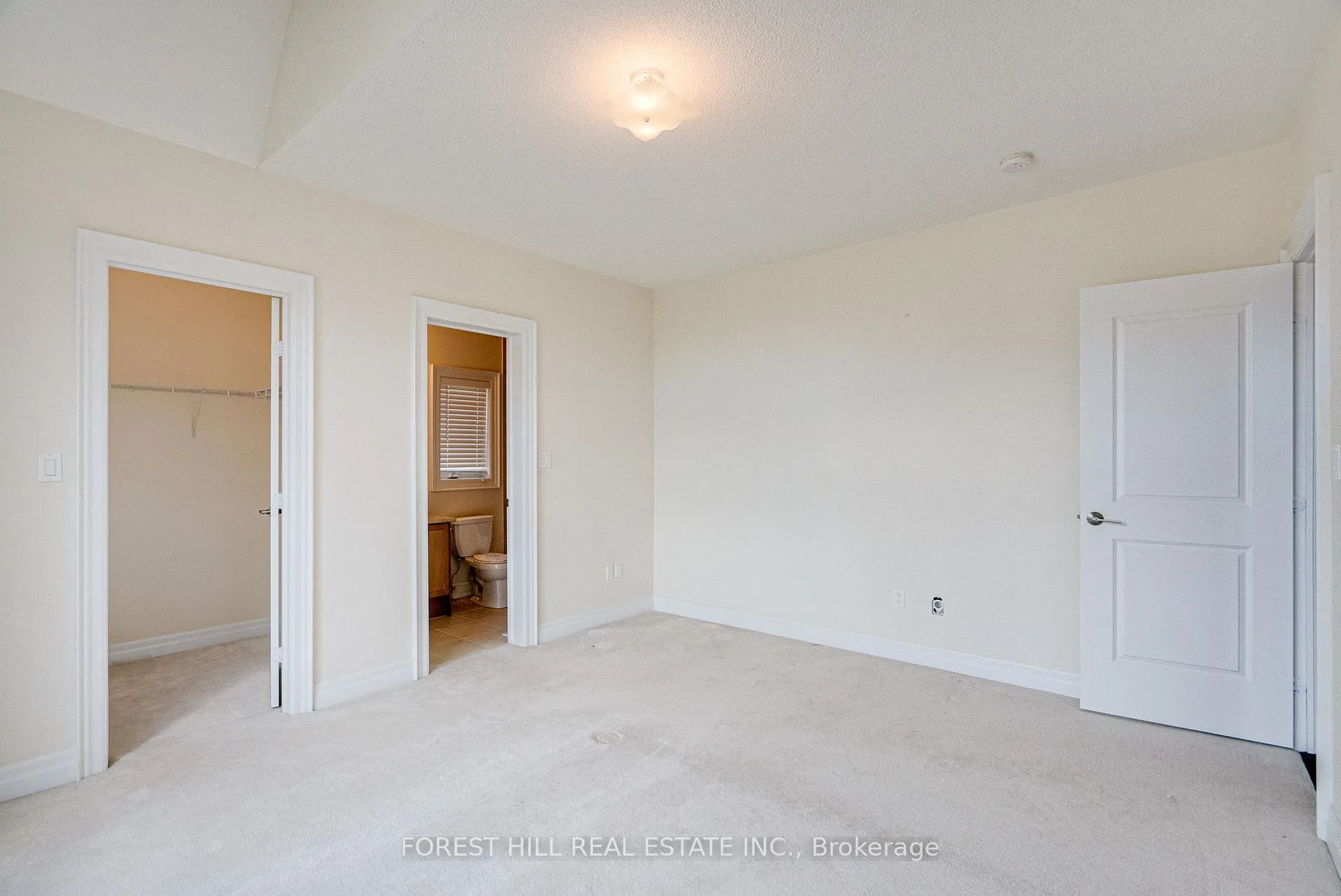 Photo 30 of 87 Strawbridge Farm Drive, Aurora, Aurora Grove — HOMEH