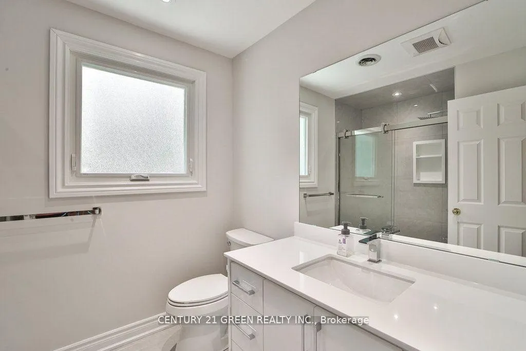 Photo 24 of 25 Ferrah Street, Markham, Unionville — HOMEH