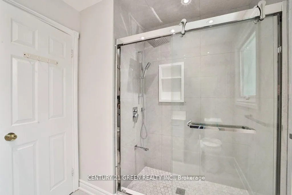 Photo 25 of 25 Ferrah Street, Markham, Unionville — HOMEH