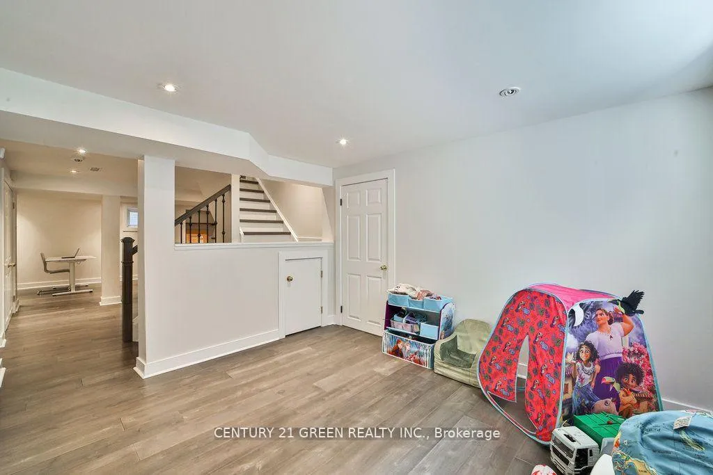 Photo 31 of 25 Ferrah Street, Markham, Unionville — HOMEH