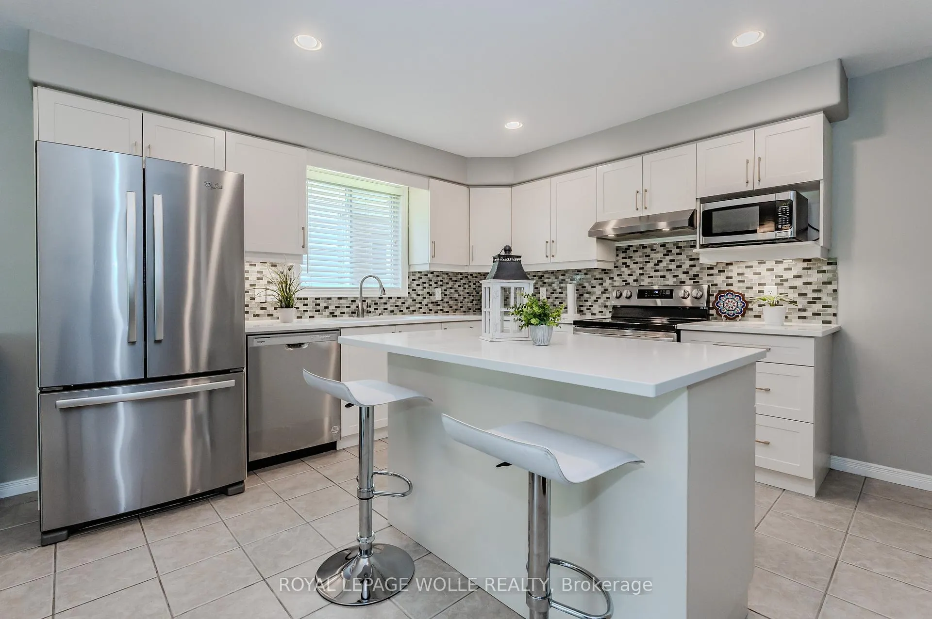 Photo 12 of 547 St Moritz Avenue, Waterloo — HOMEH