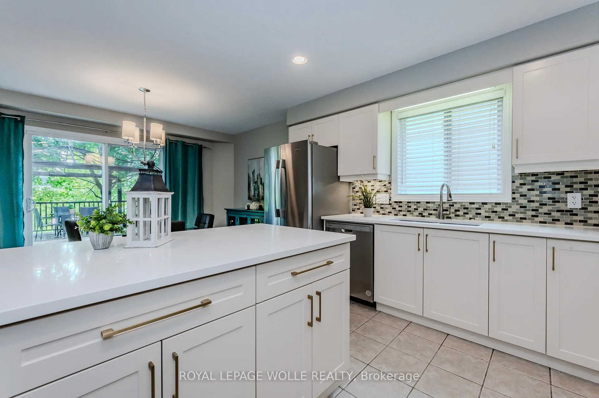 Photo 14 of 547 St Moritz Avenue, Waterloo — HOMEH