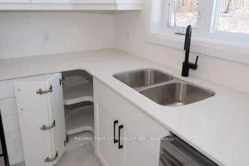 Photo 16 of 213 Fallowfield Drive, Kitchener — HOMEH
