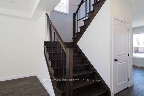 Photo 24 of 213 Fallowfield Drive, Kitchener — HOMEH