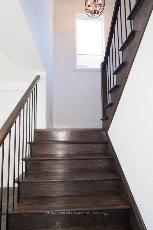 Photo 25 of 213 Fallowfield Drive, Kitchener — HOMEH