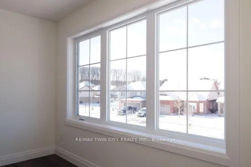 Photo 32 of 213 Fallowfield Drive, Kitchener — HOMEH