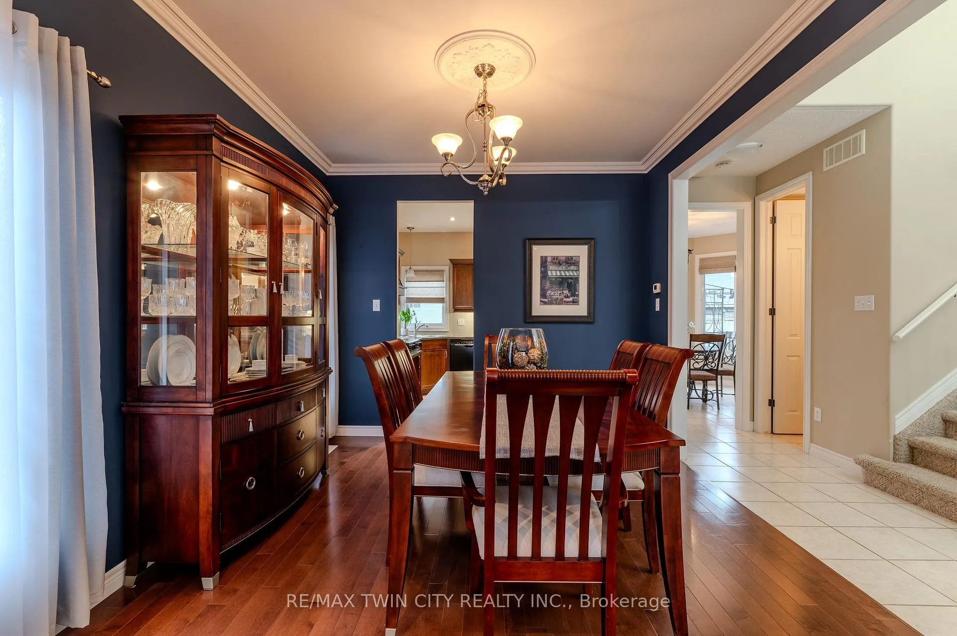 Photo 10 of 79 Taylor Road, Brant, South Dumfries — HOMEH