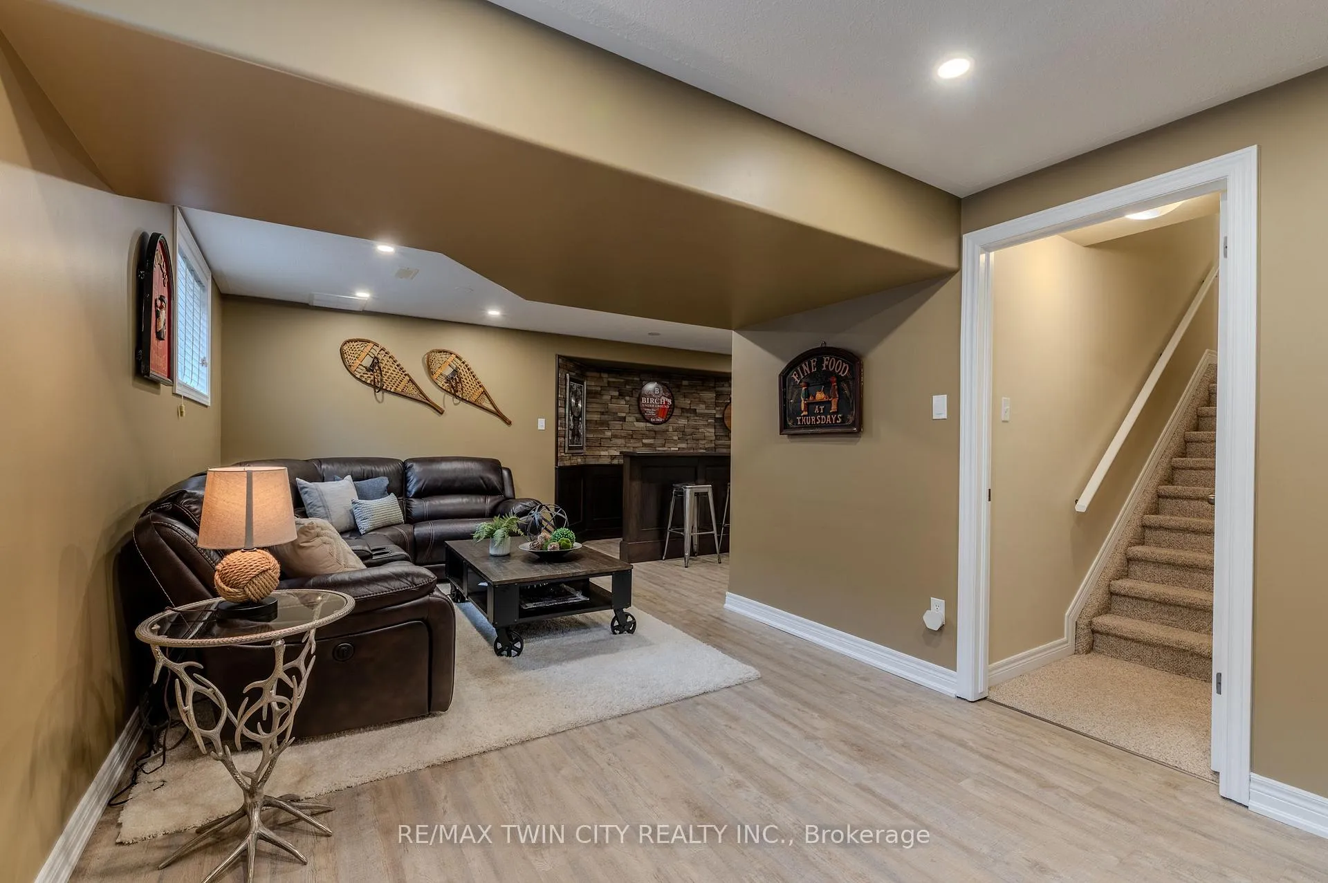 Photo 29 of 79 Taylor Road, Brant, South Dumfries — HOMEH