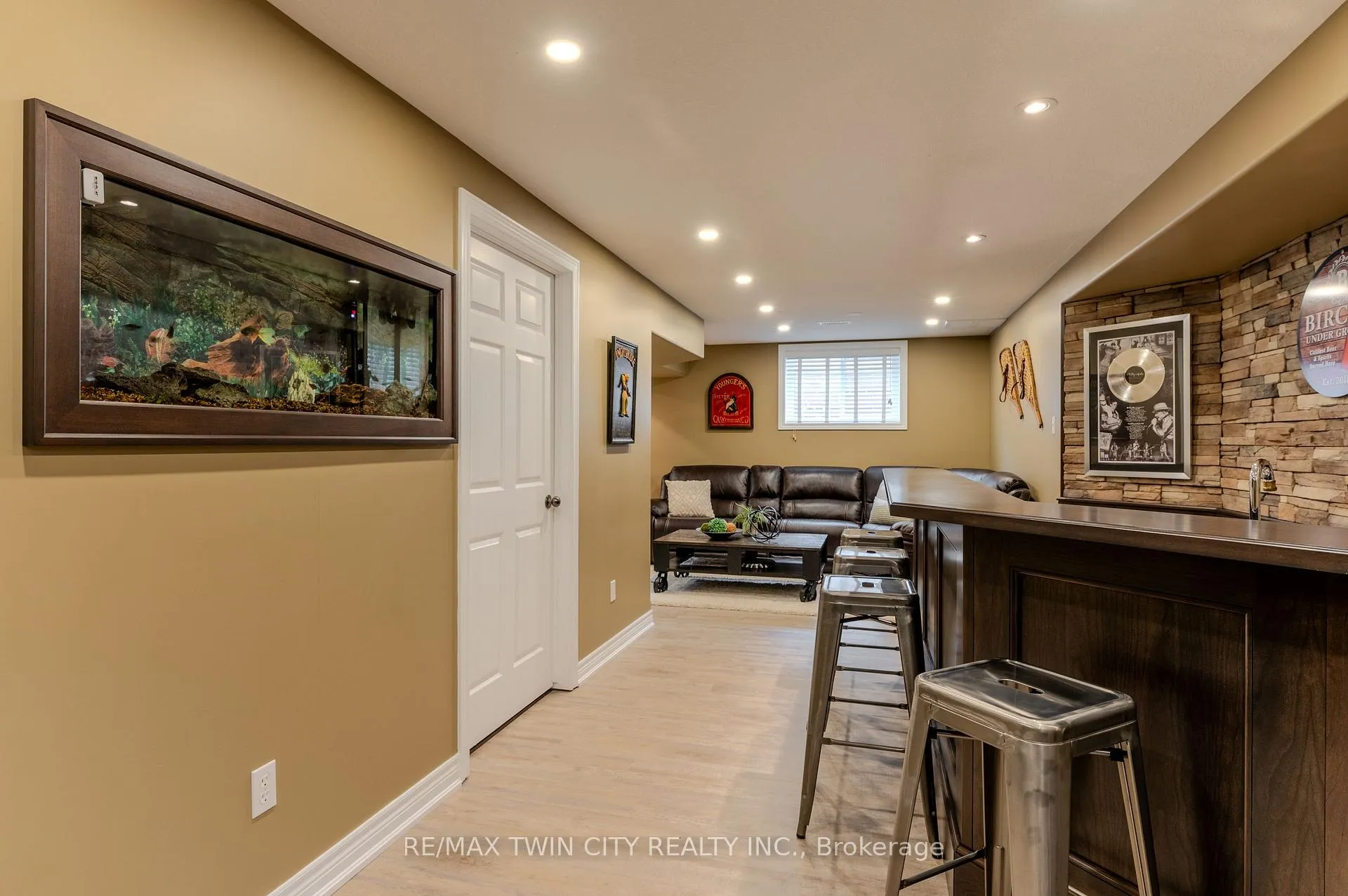 Photo 31 of 79 Taylor Road, Brant, South Dumfries — HOMEH