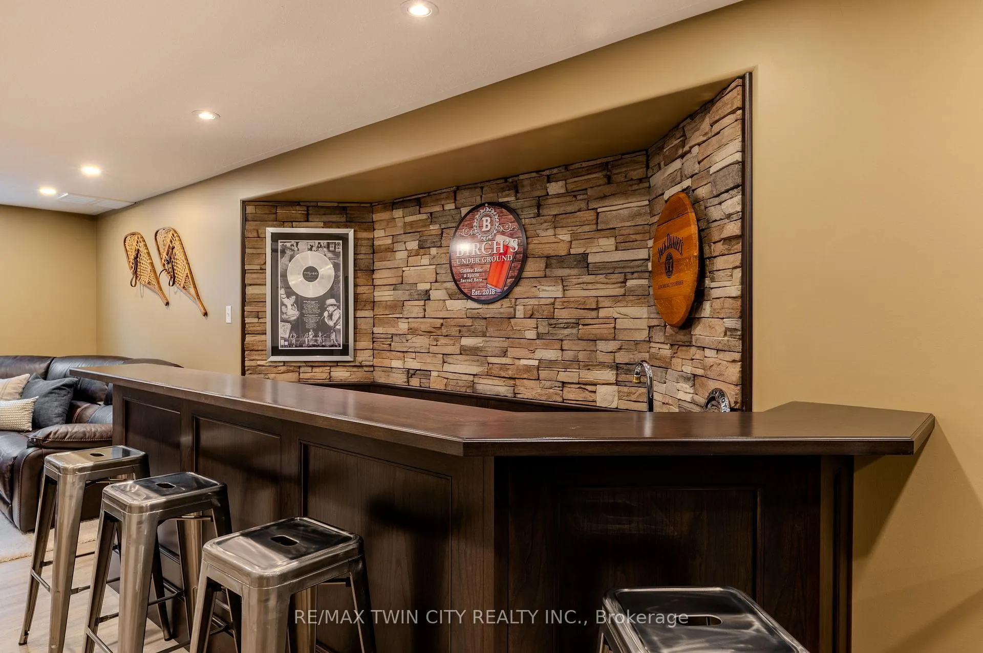 Photo 32 of 79 Taylor Road, Brant, South Dumfries — HOMEH