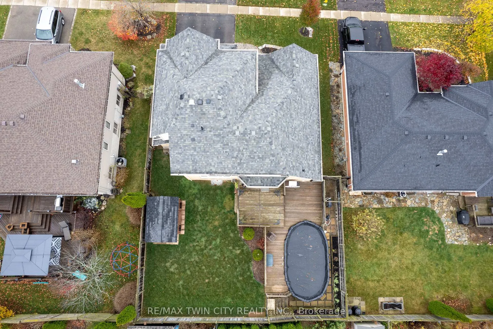 Photo 39 of 79 Taylor Road, Brant, South Dumfries — HOMEH