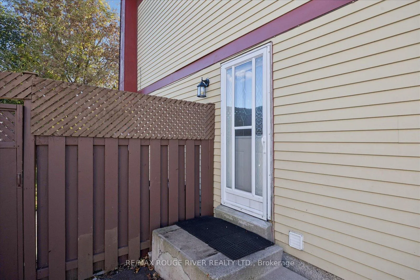 Photo 25 of 695 Hillcroft Street, Oshawa, Eastdale — HOMEH