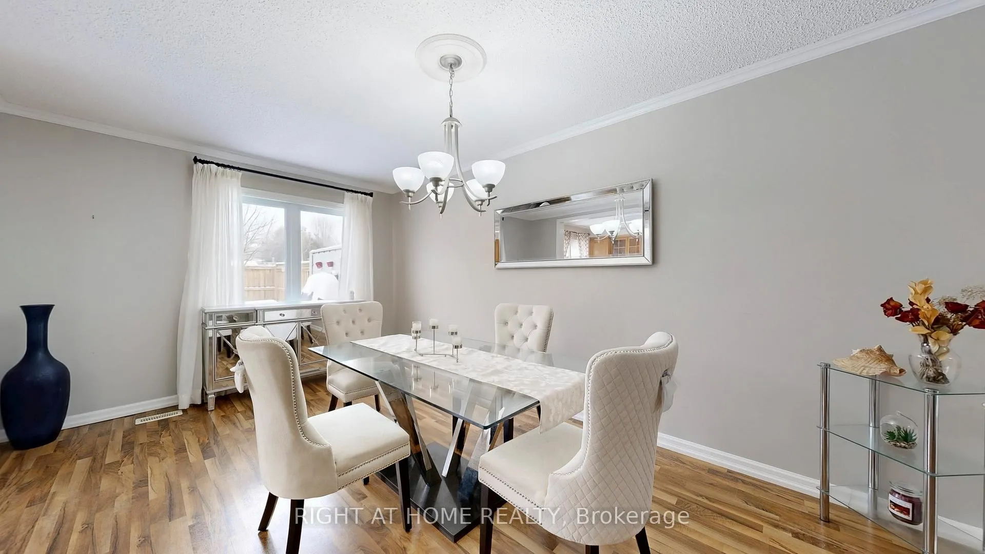 Photo 13 of 46 Furrow Drive, Whitby, Rolling Acres — HOMEH