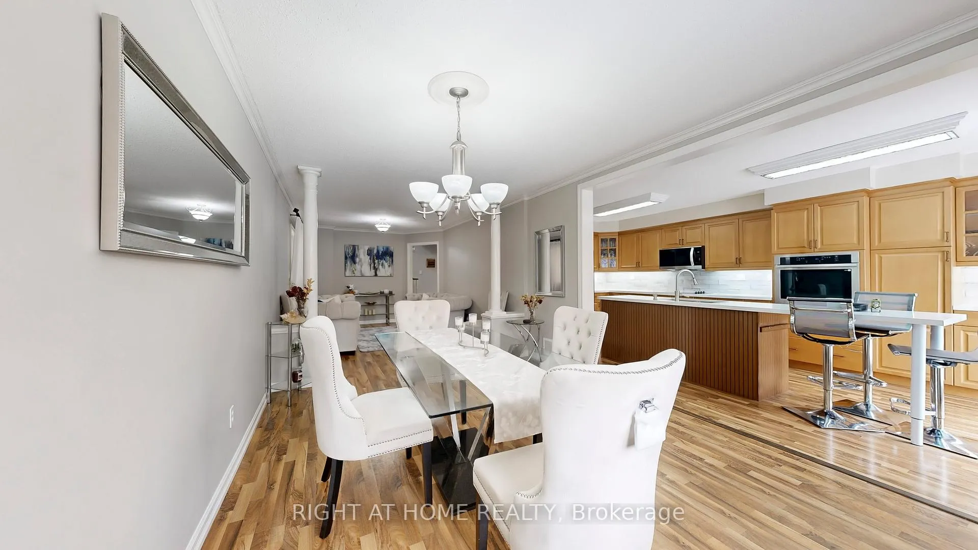 Photo 14 of 46 Furrow Drive, Whitby, Rolling Acres — HOMEH