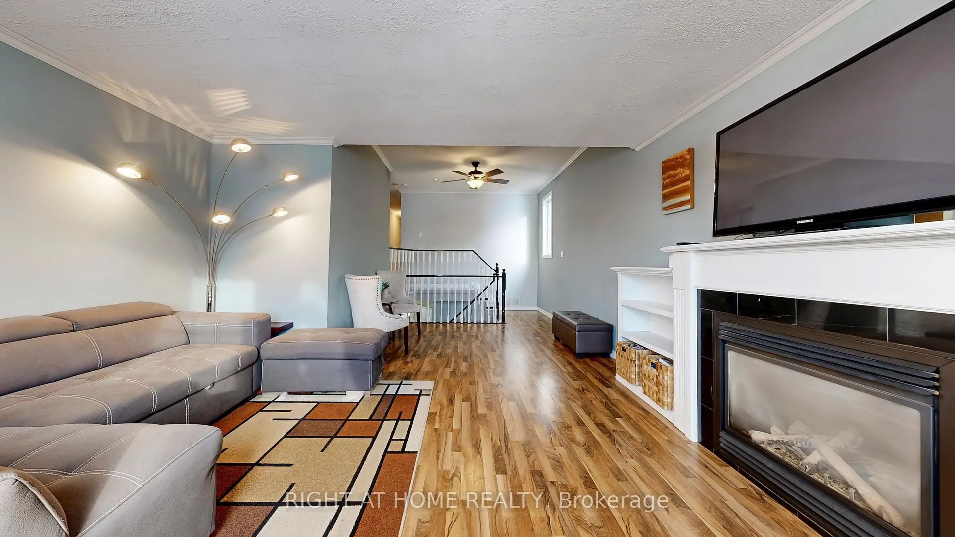 Photo 24 of 46 Furrow Drive, Whitby, Rolling Acres — HOMEH