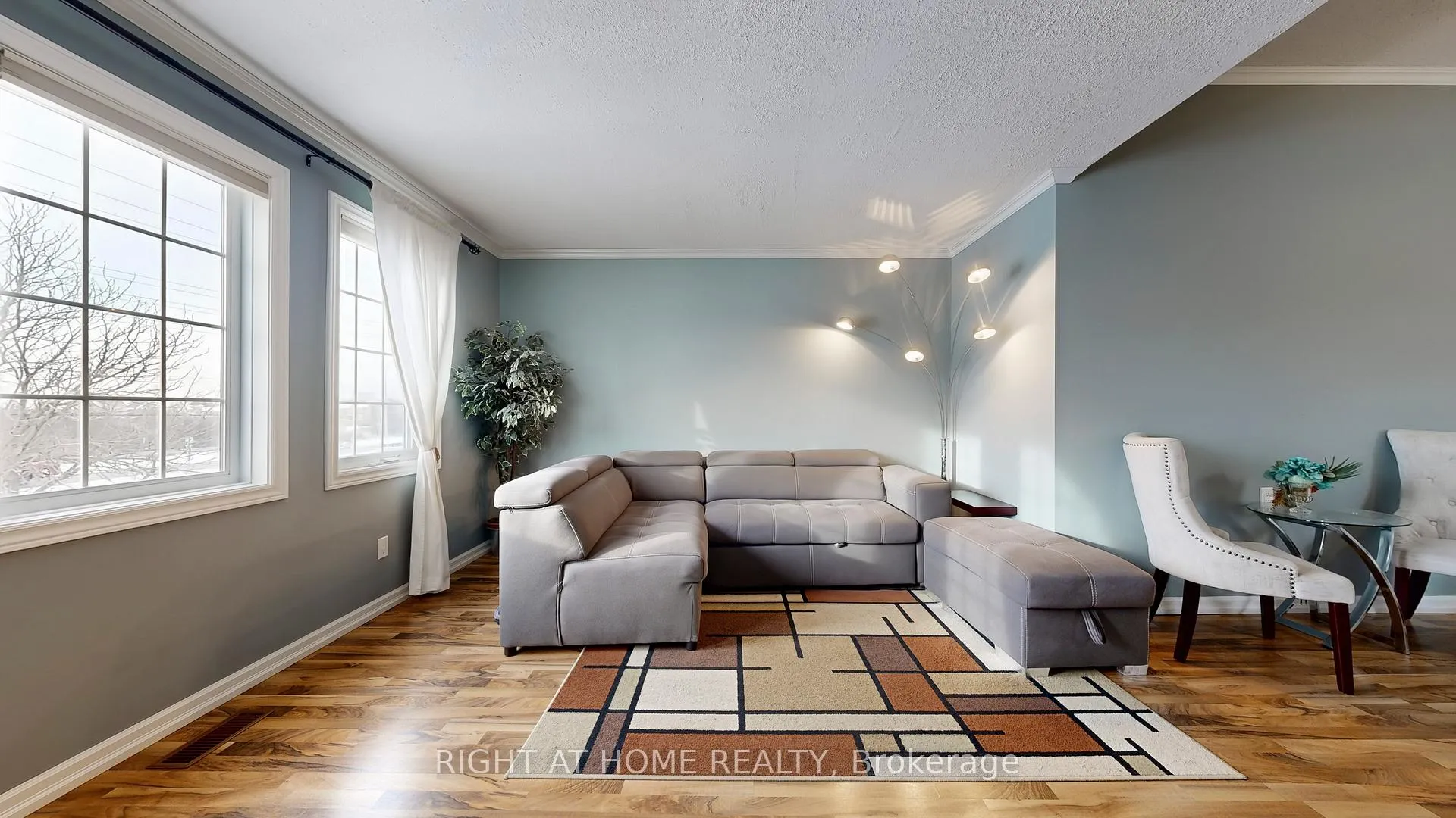 Photo 26 of 46 Furrow Drive, Whitby, Rolling Acres — HOMEH