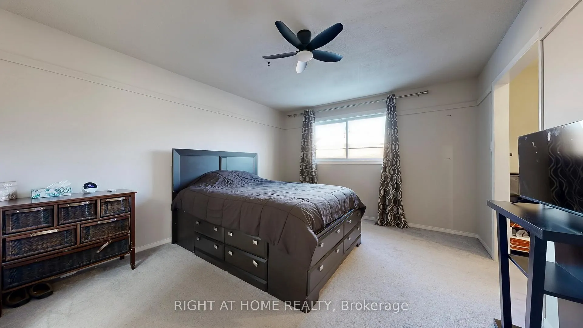 Photo 29 of 46 Furrow Drive, Whitby, Rolling Acres — HOMEH
