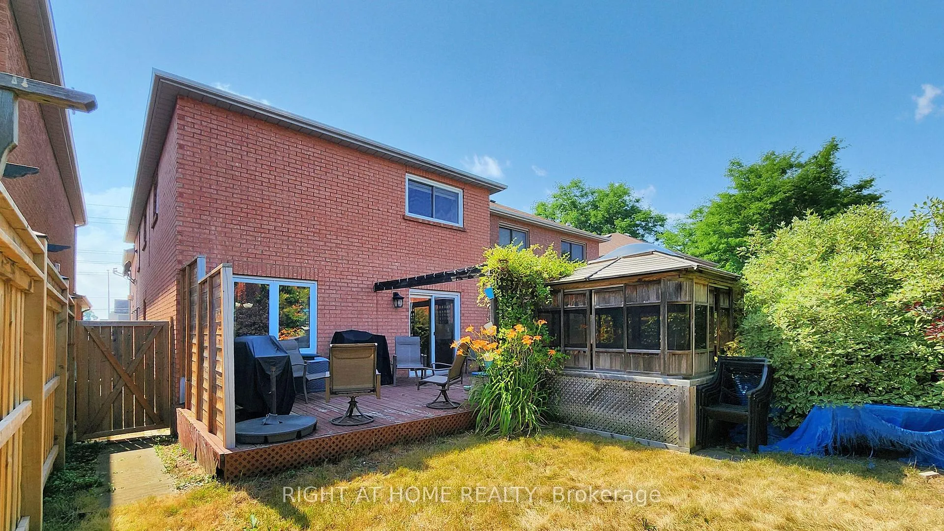 Photo 46 of 46 Furrow Drive, Whitby, Rolling Acres — HOMEH