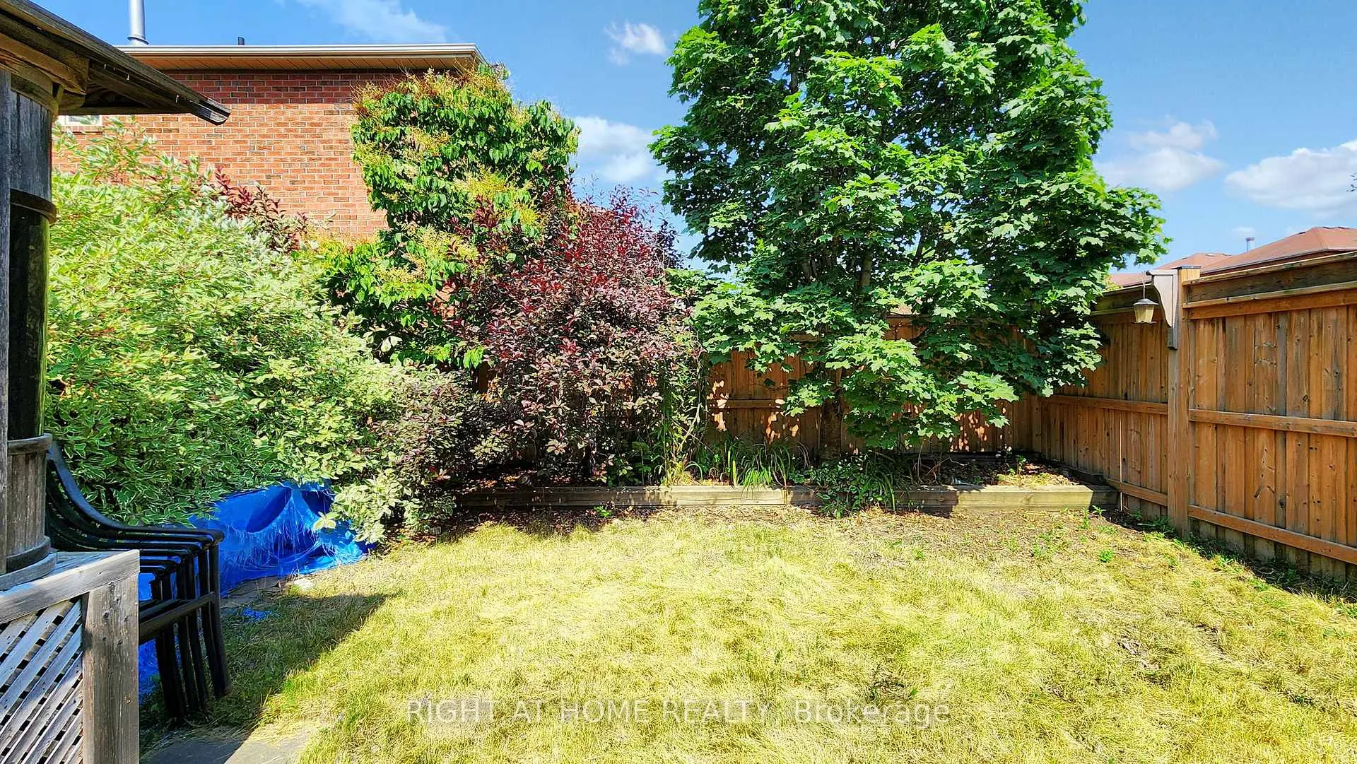 Photo 49 of 46 Furrow Drive, Whitby, Rolling Acres — HOMEH