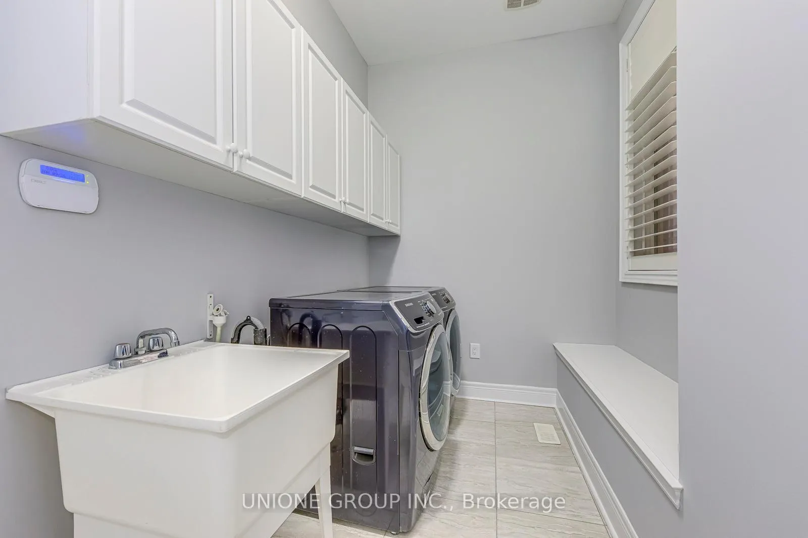 Photo 27 of 166 Hoey Crescent, Oakville, Glenorchy — HOMEH
