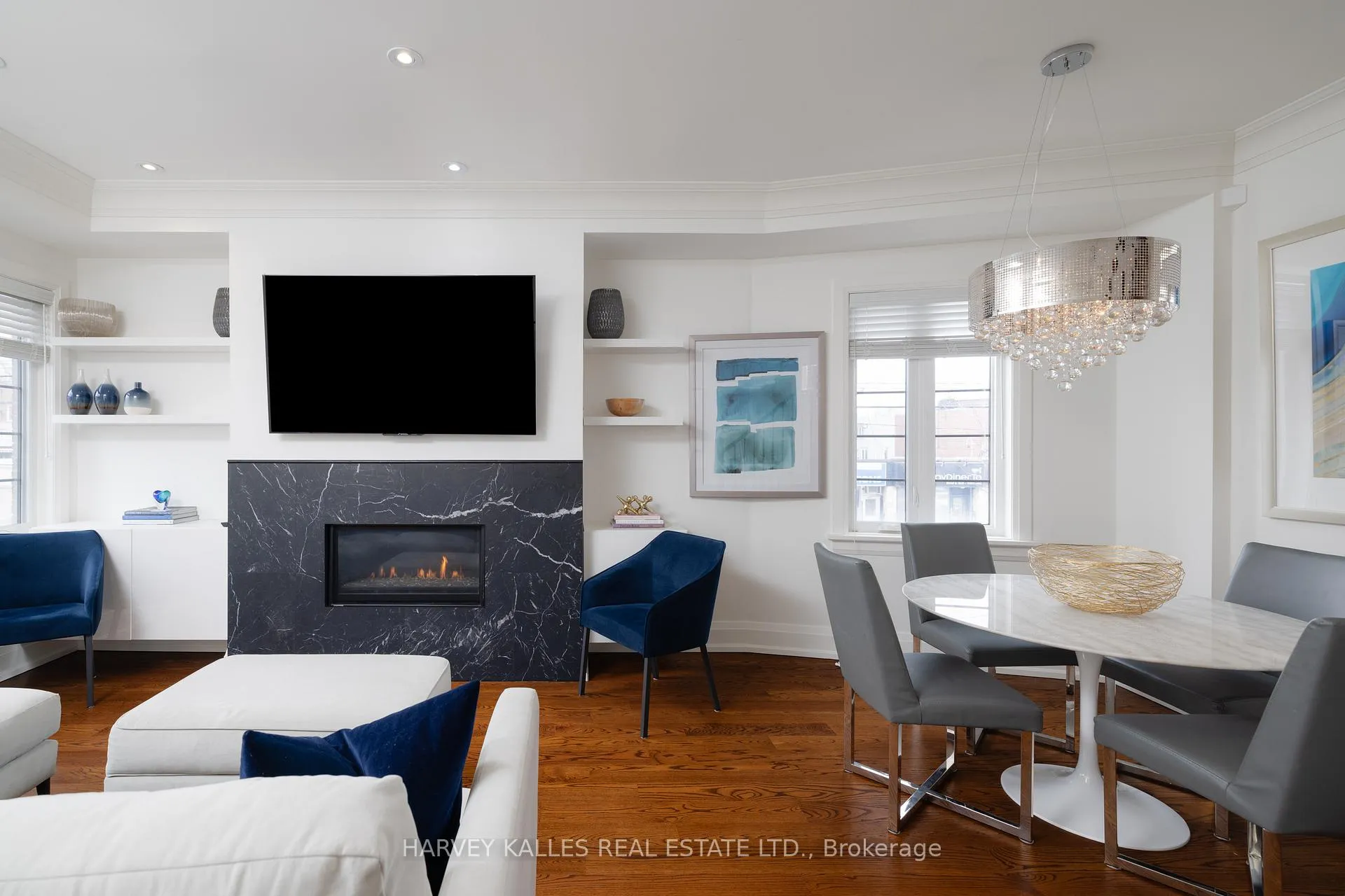 Photo 2 of 1A Khedive Avenue, Toronto, Englemount-Lawrence — HOMEH