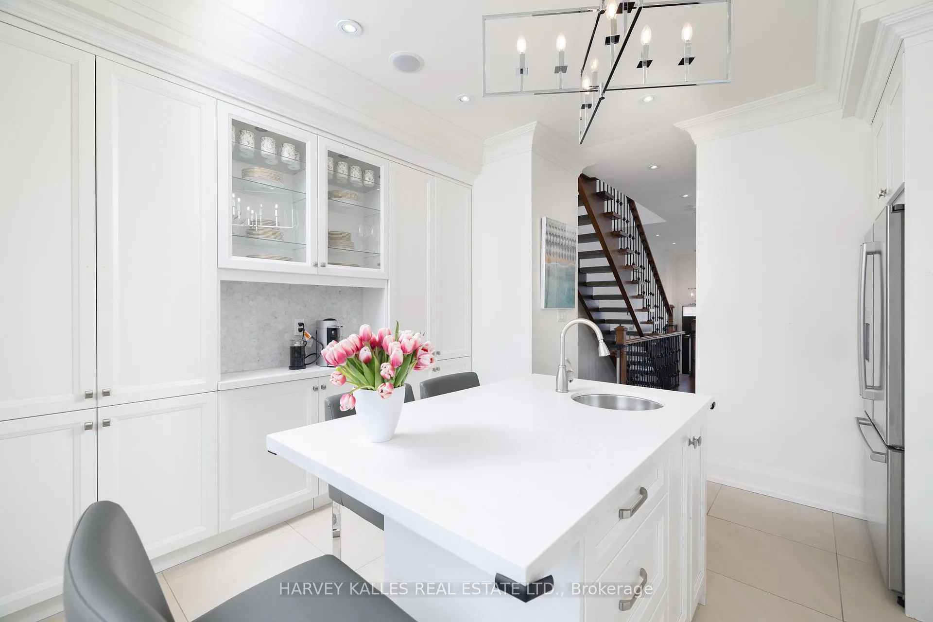 Photo 8 of 1A Khedive Avenue, Toronto, Englemount-Lawrence — HOMEH