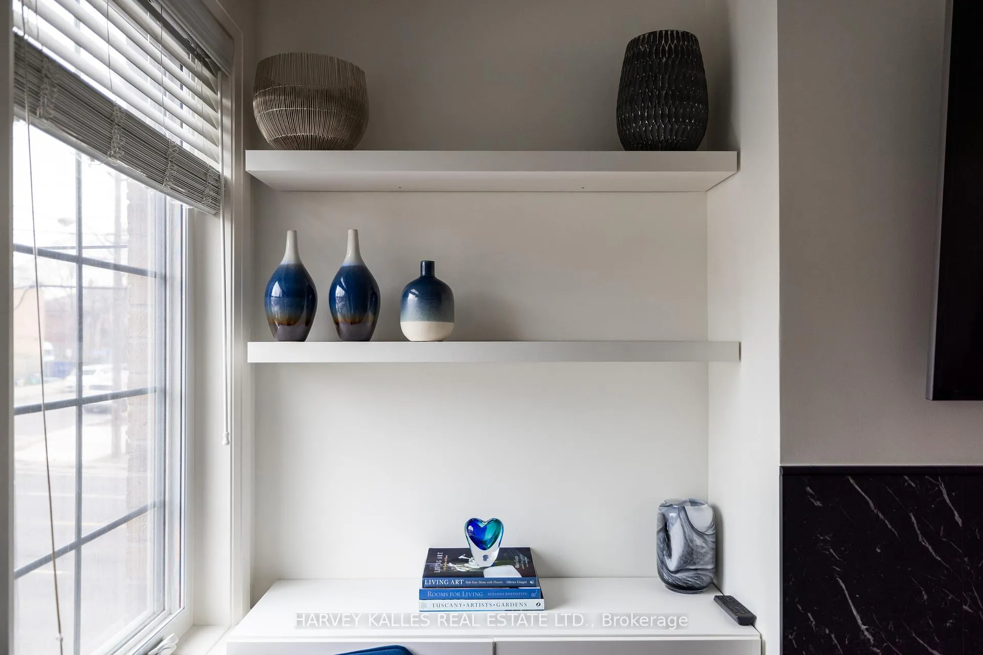 Photo 9 of 1A Khedive Avenue, Toronto, Englemount-Lawrence — HOMEH