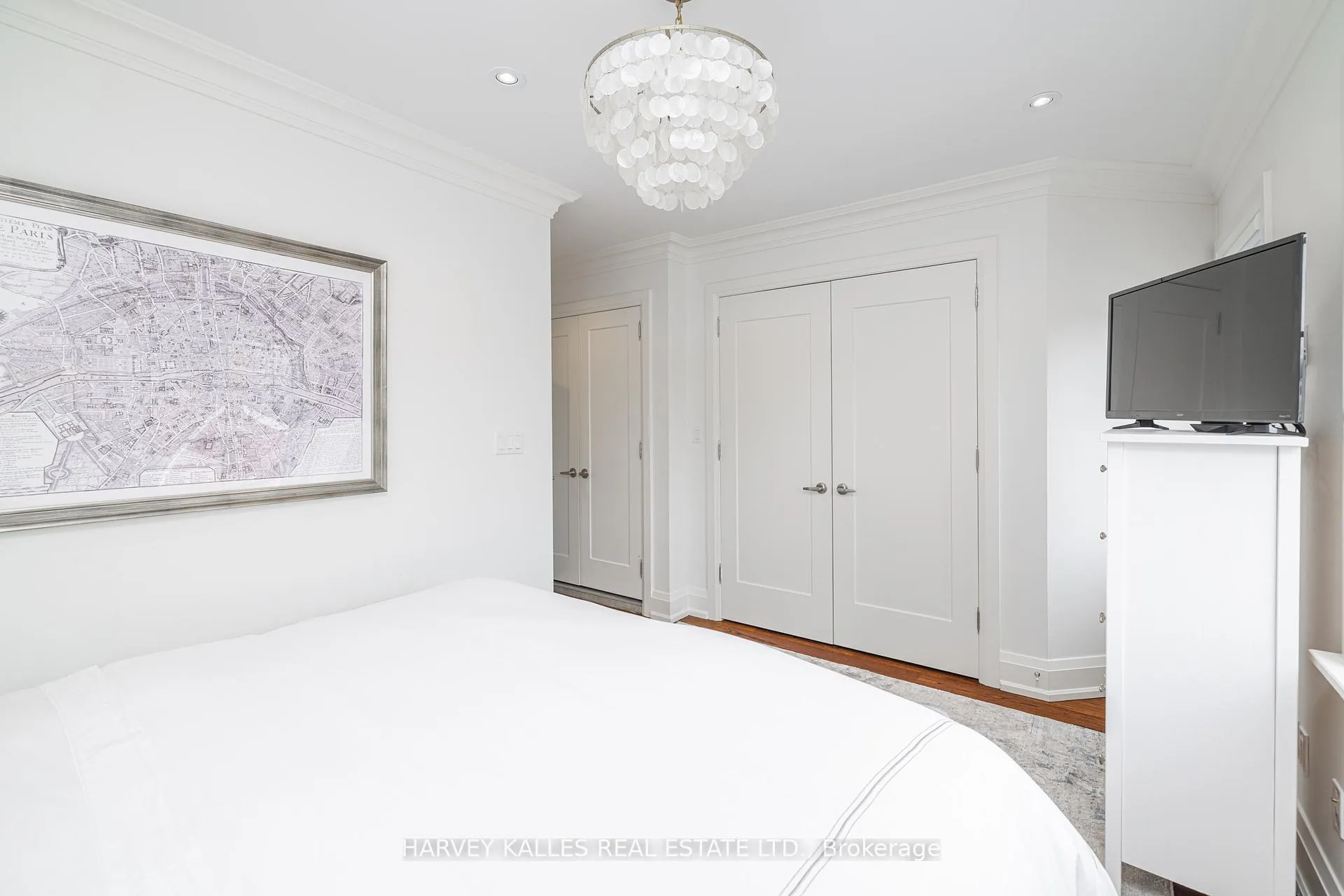 Photo 14 of 1A Khedive Avenue, Toronto, Englemount-Lawrence — HOMEH