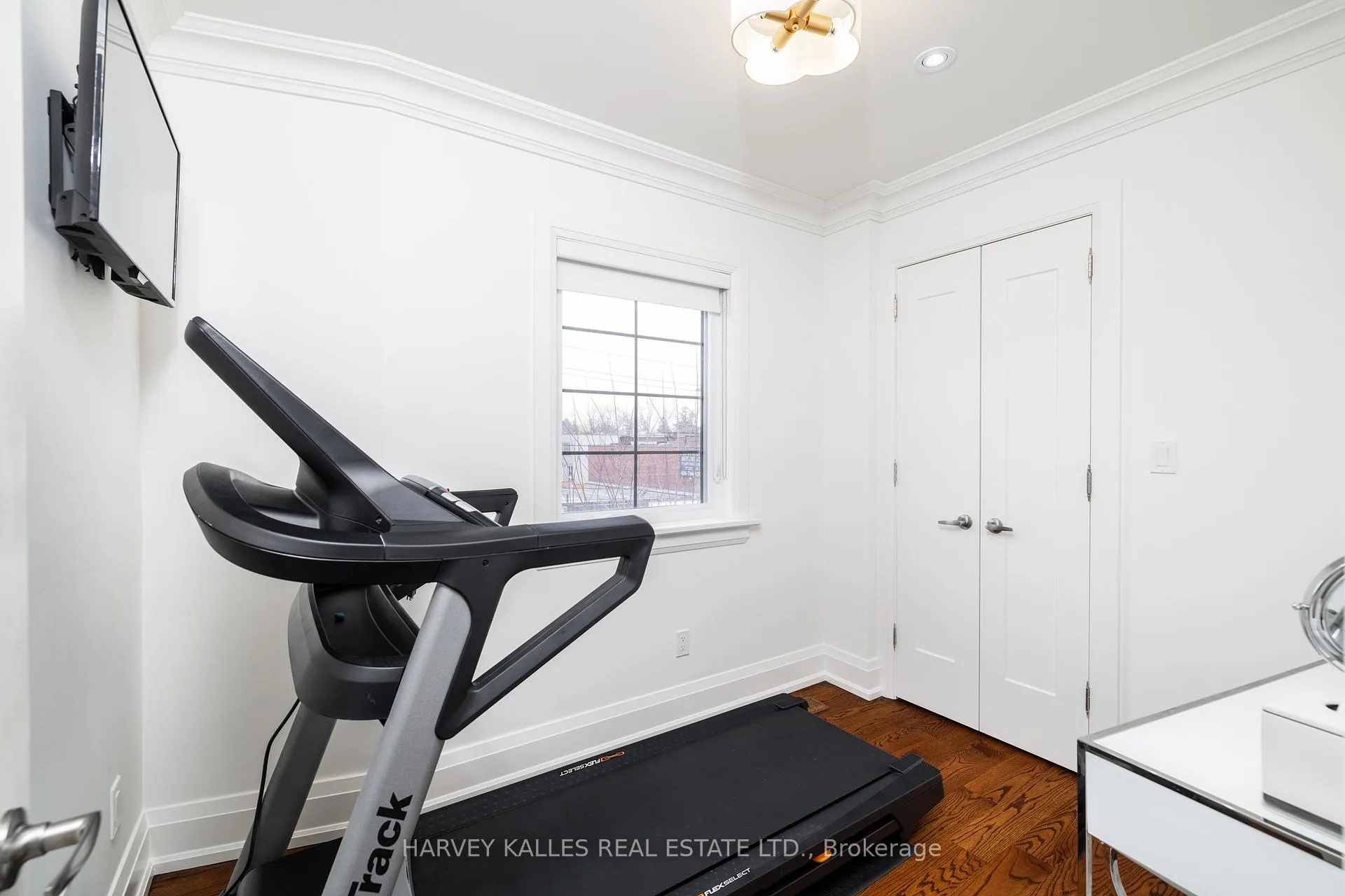 Photo 16 of 1A Khedive Avenue, Toronto, Englemount-Lawrence — HOMEH