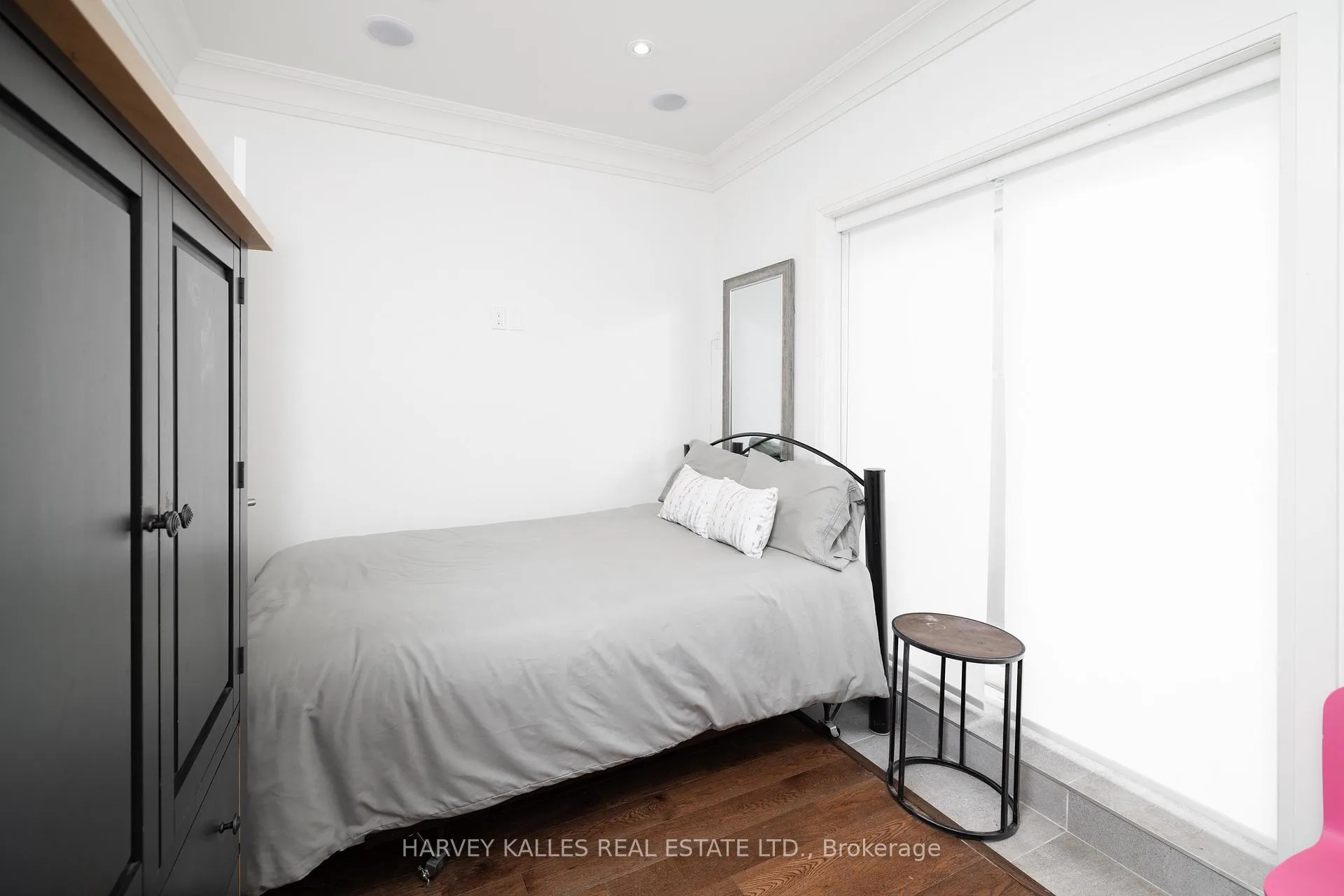 Photo 19 of 1A Khedive Avenue, Toronto, Englemount-Lawrence — HOMEH