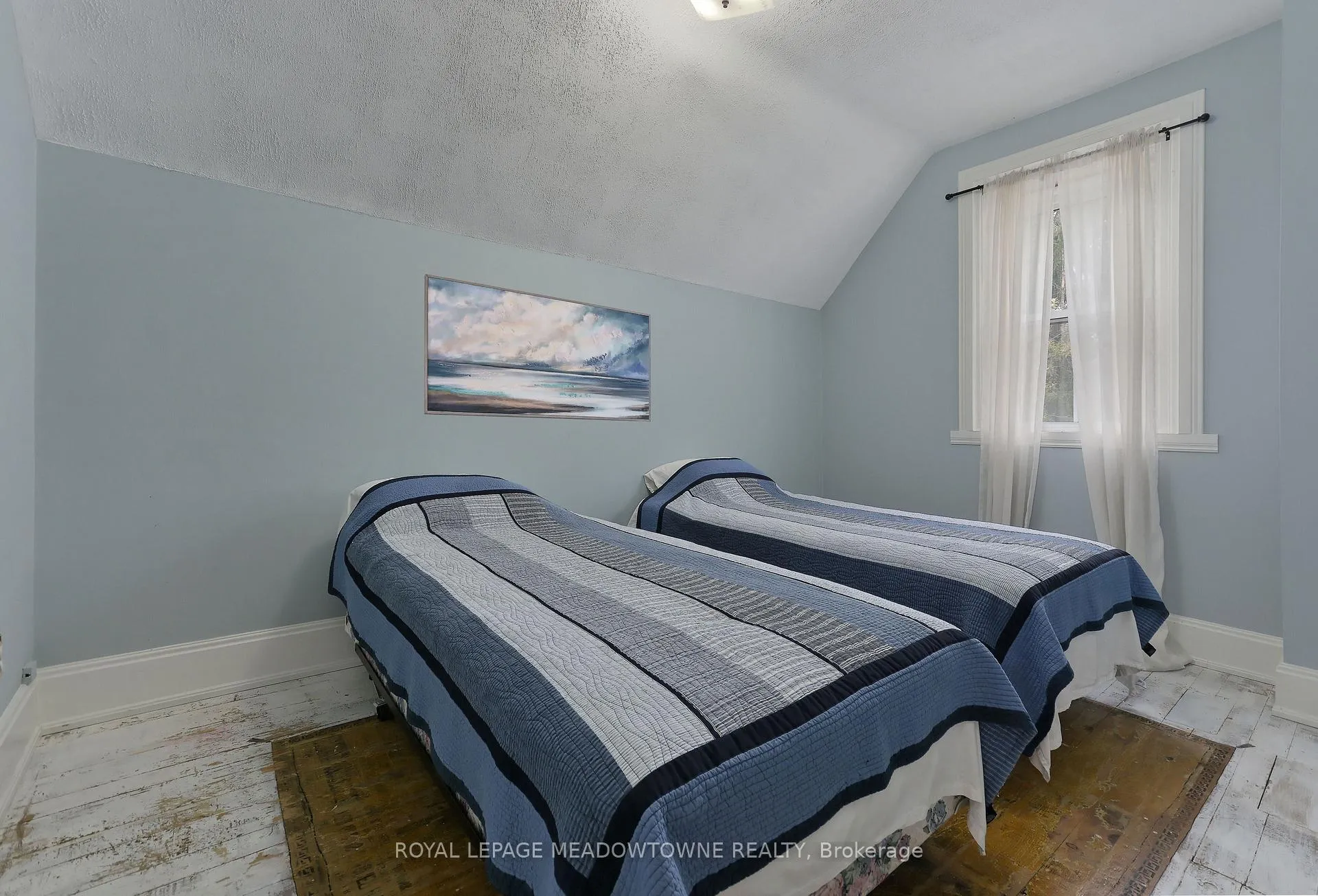 Photo 19 of 40 Centre Street, New Tecumseth, Alliston — HOMEH