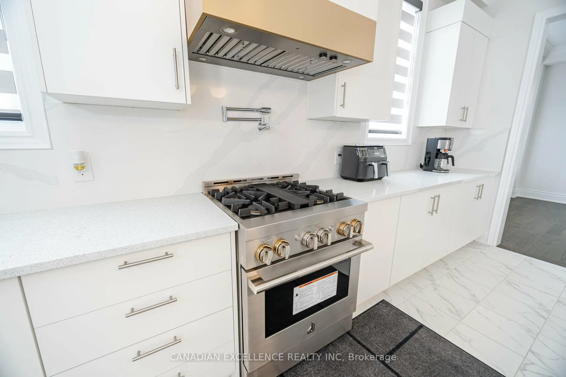 Photo 12 of 76 James Walker Avenue S, Caledon, Caledon East — HOMEH
