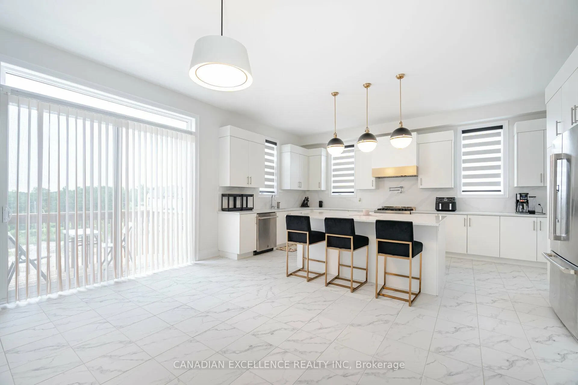 Photo 16 of 76 James Walker Avenue S, Caledon, Caledon East — HOMEH