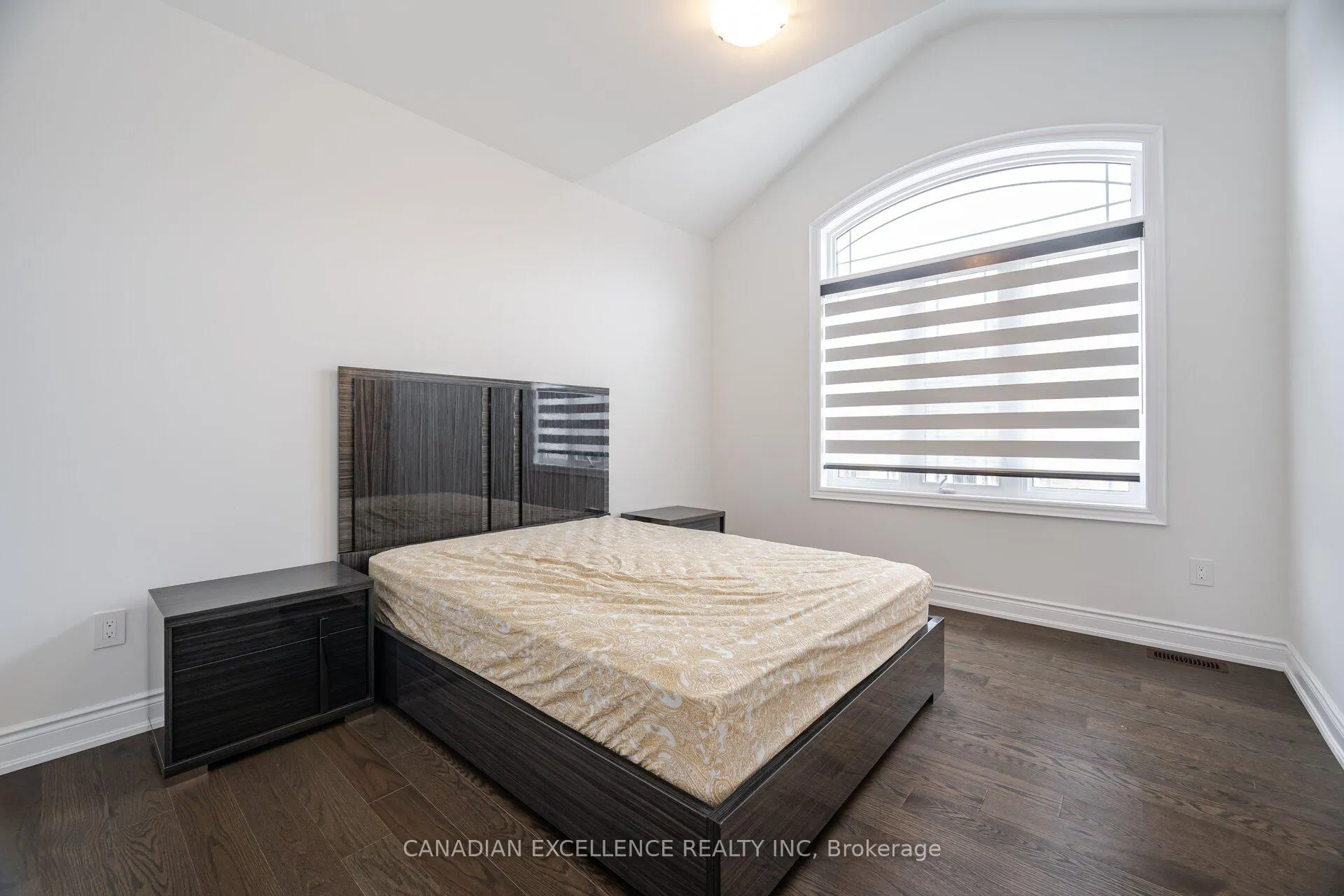Photo 36 of 76 James Walker Avenue S, Caledon, Caledon East — HOMEH