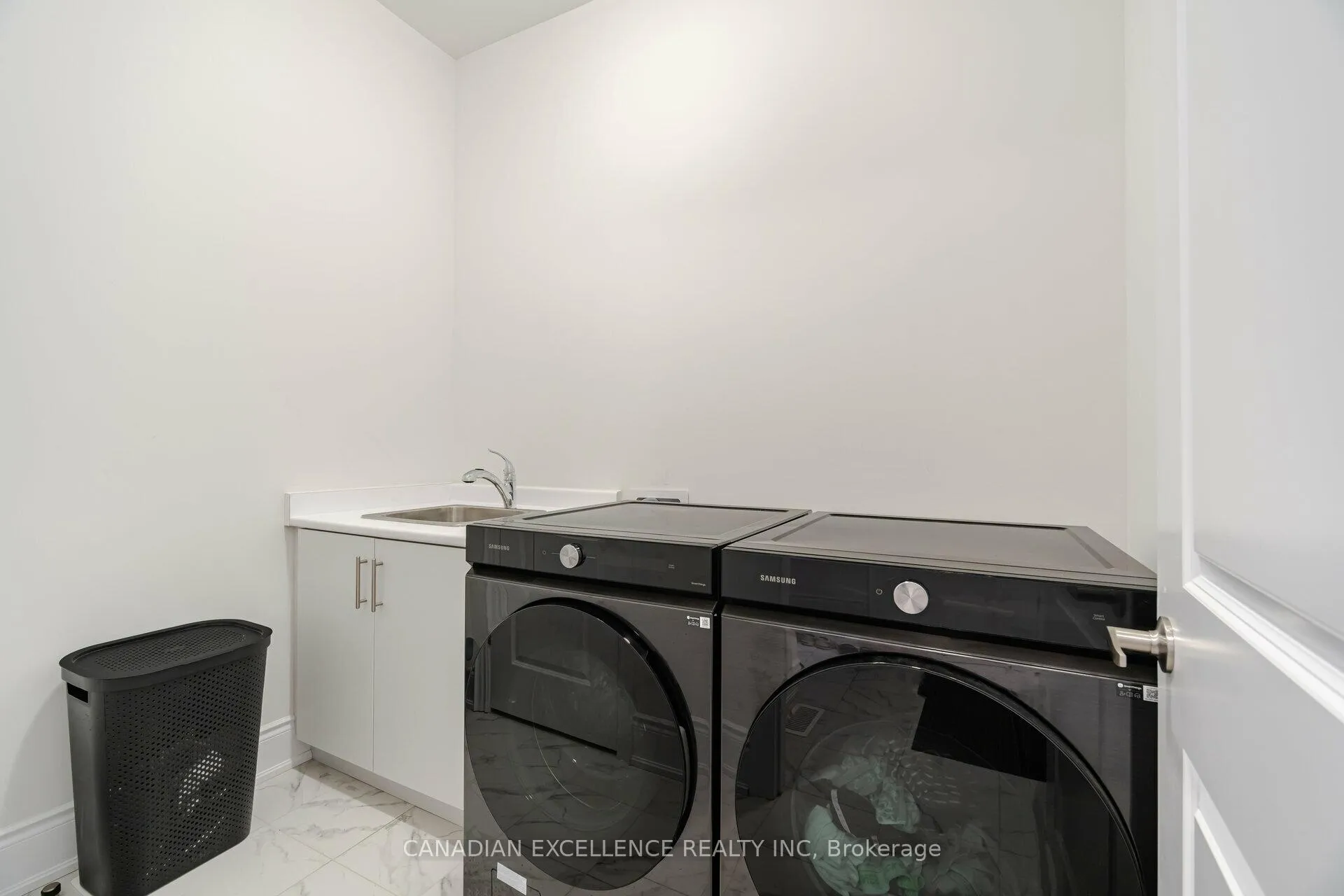 Photo 40 of 76 James Walker Avenue S, Caledon, Caledon East — HOMEH