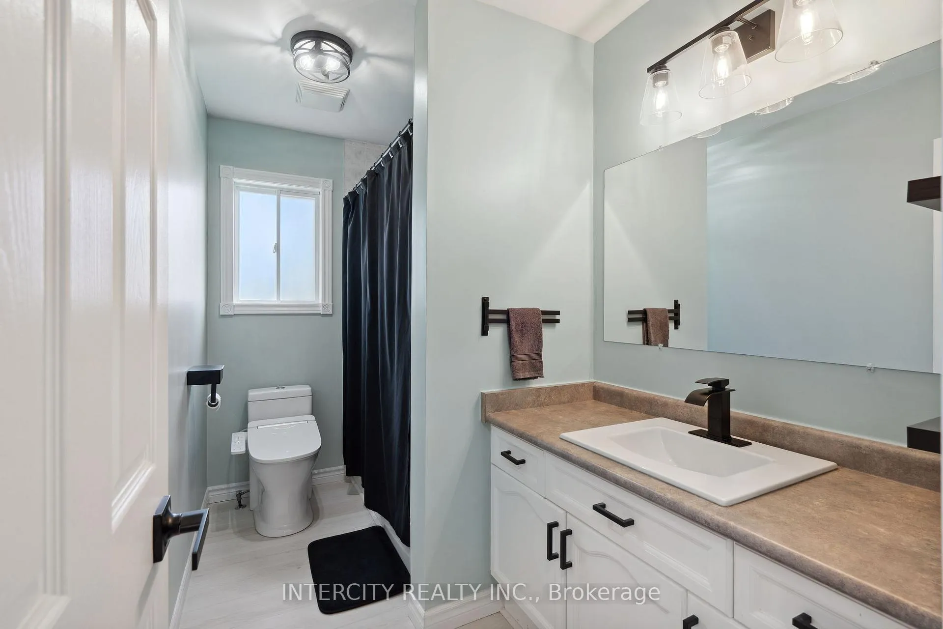 Photo 9 of 136 George Street, Tay, Victoria Harbour — HOMEH