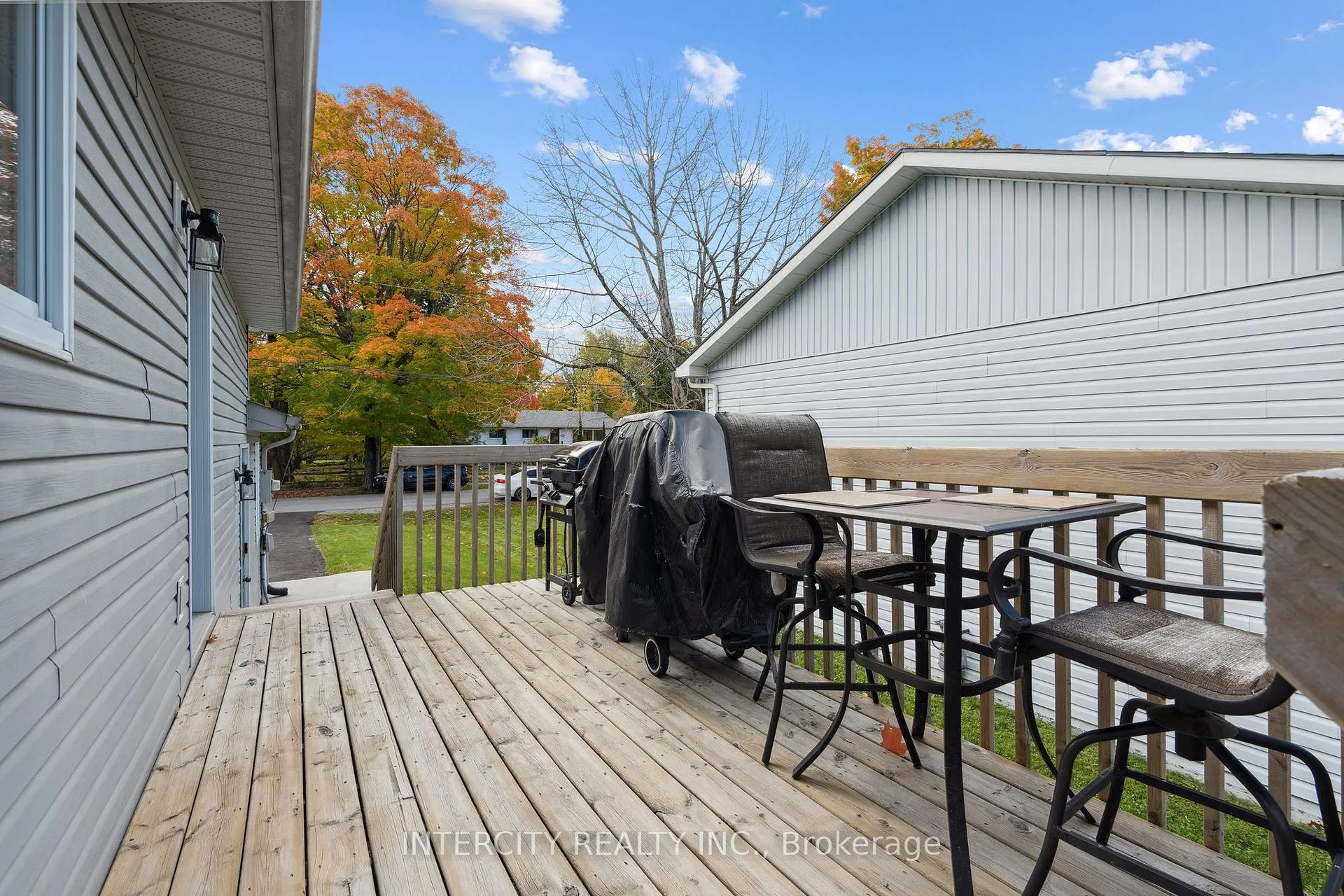 Photo 11 of 136 George Street, Tay, Victoria Harbour — HOMEH