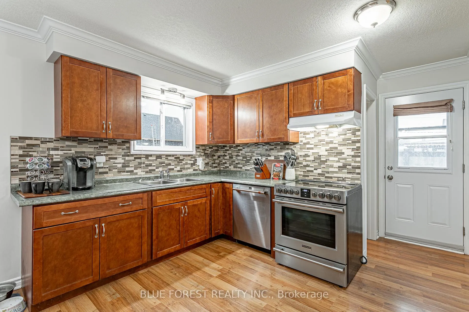 Photo 5 of 4167 Hamilton Road, Thames Centre, Dorchester — HOMEH