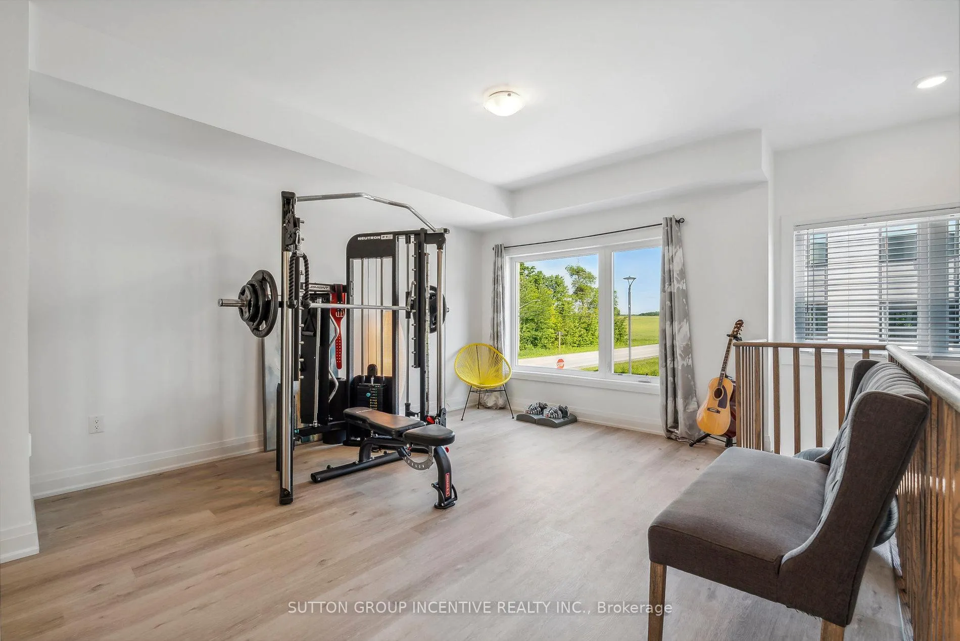 Photo 15 of 1495 Purchase Place, Innisfil, Lefroy — HOMEH