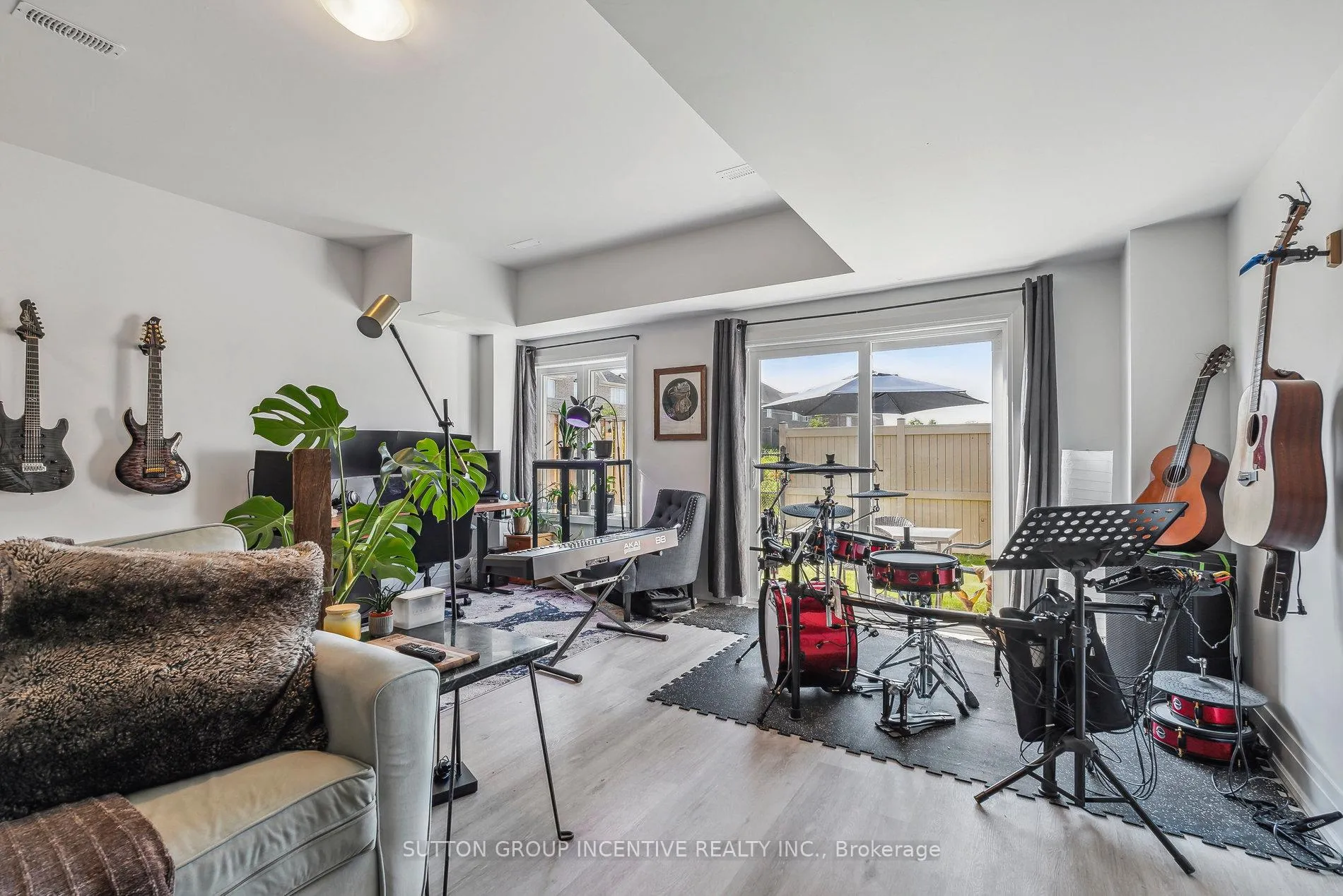 Photo 28 of 1495 Purchase Place, Innisfil, Lefroy — HOMEH