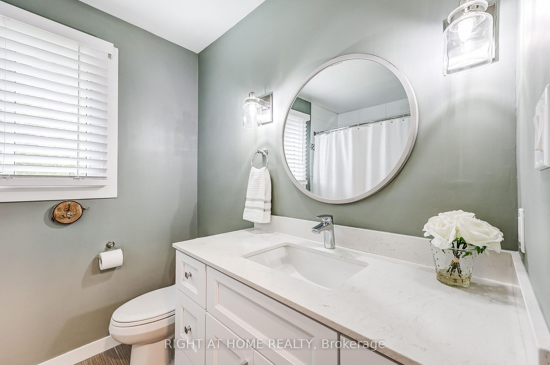 Photo 31 of 8 Doreen Crescent, Clarington, Bowmanville — HOMEH