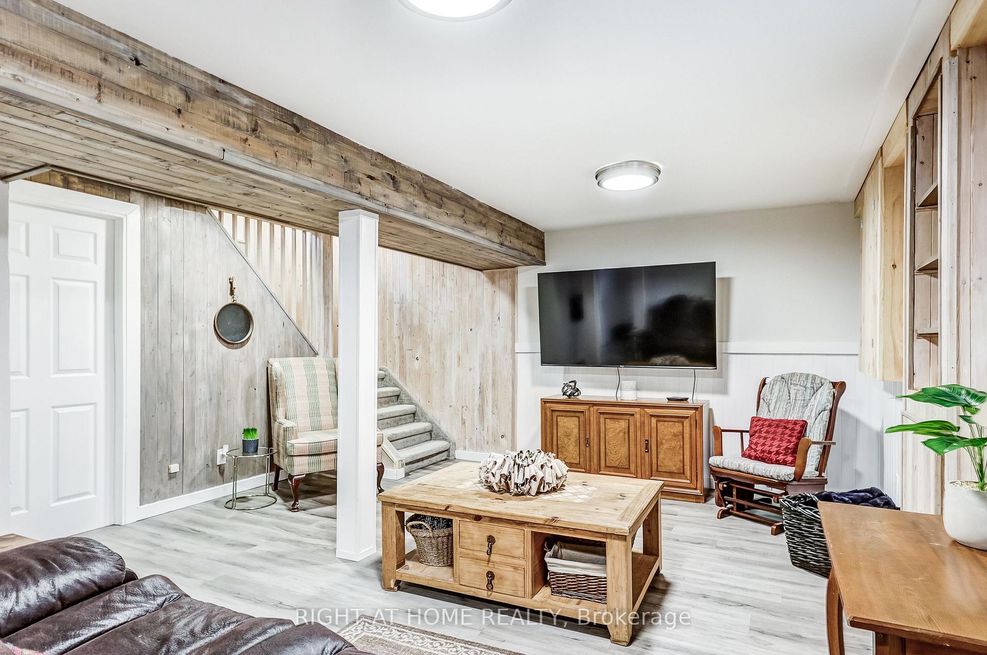 Photo 33 of 8 Doreen Crescent, Clarington, Bowmanville — HOMEH