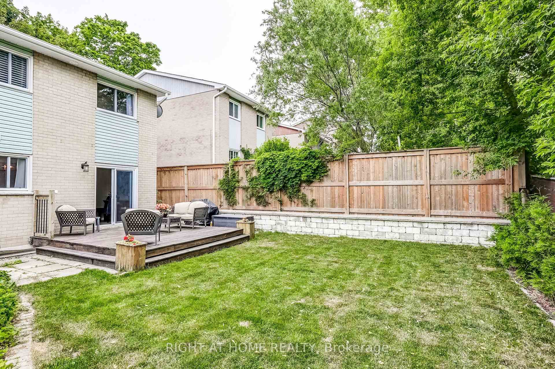 Photo 41 of 8 Doreen Crescent, Clarington, Bowmanville — HOMEH