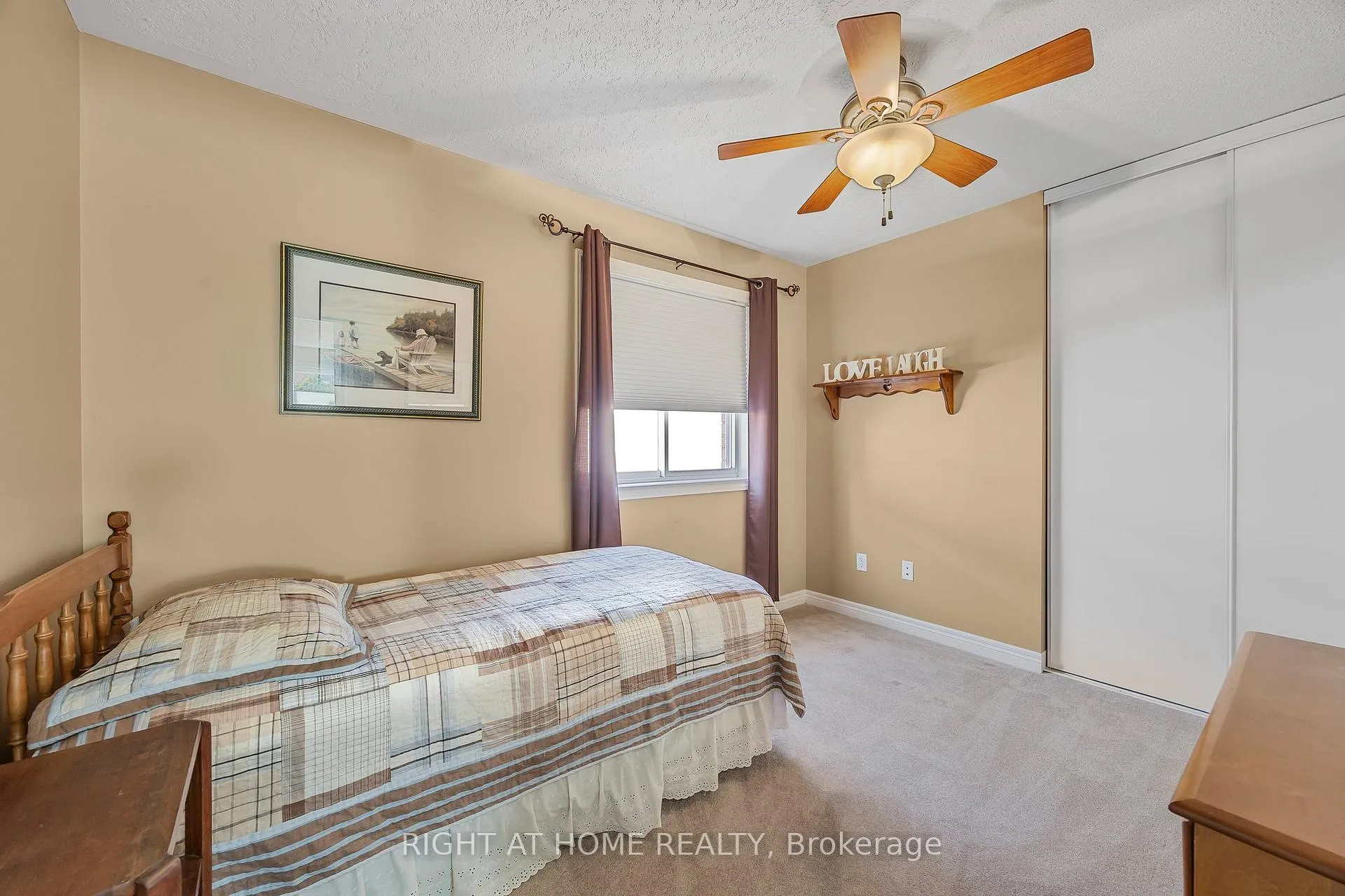 Photo 18 of 8 Duval Drive, Barrie, East Bayfield — HOMEH
