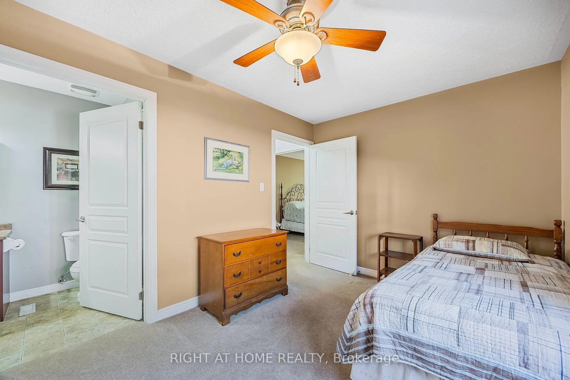 Photo 19 of 8 Duval Drive, Barrie, East Bayfield — HOMEH