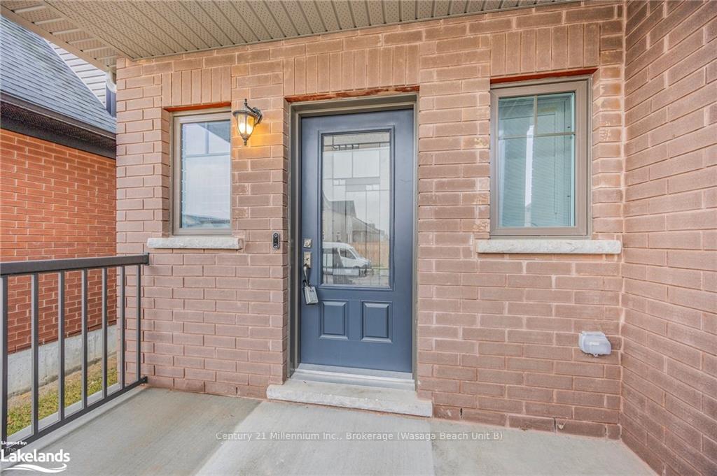 Photo 5 of 96 Mclean Avenue, Collingwood — HOMEH