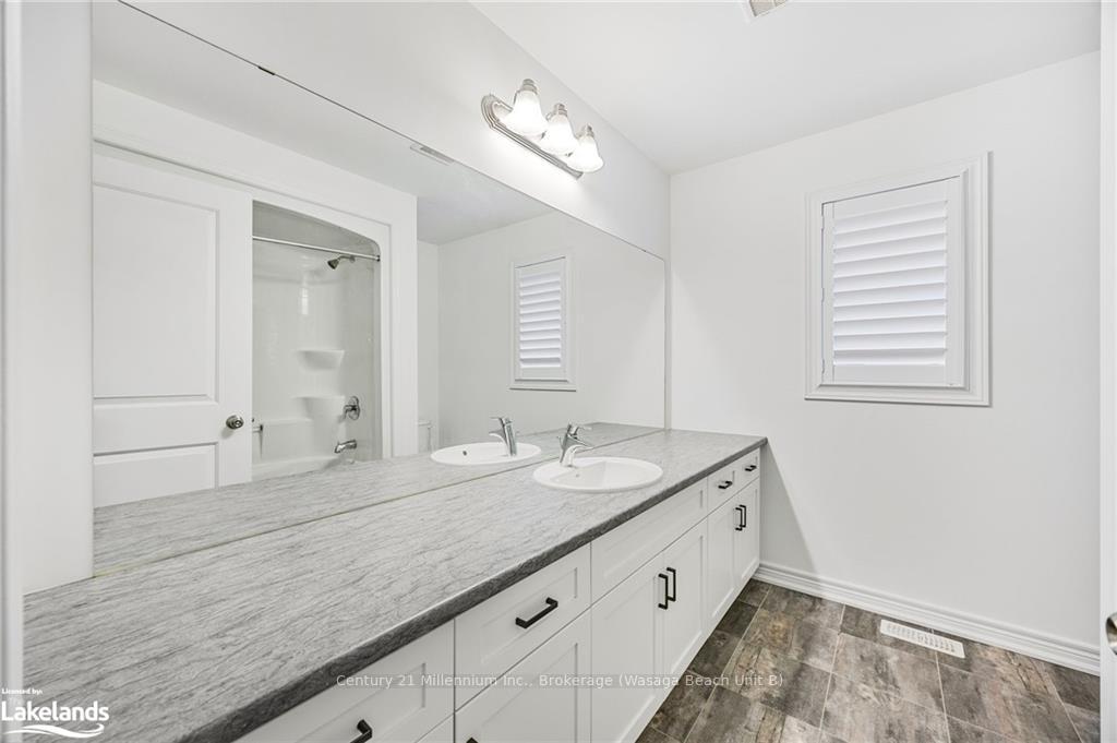 Photo 32 of 96 Mclean Avenue, Collingwood — HOMEH