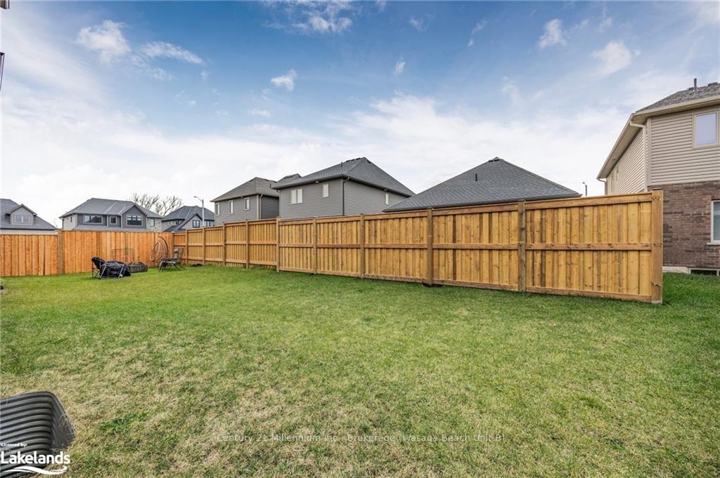 Photo 44 of 96 Mclean Avenue, Collingwood — HOMEH