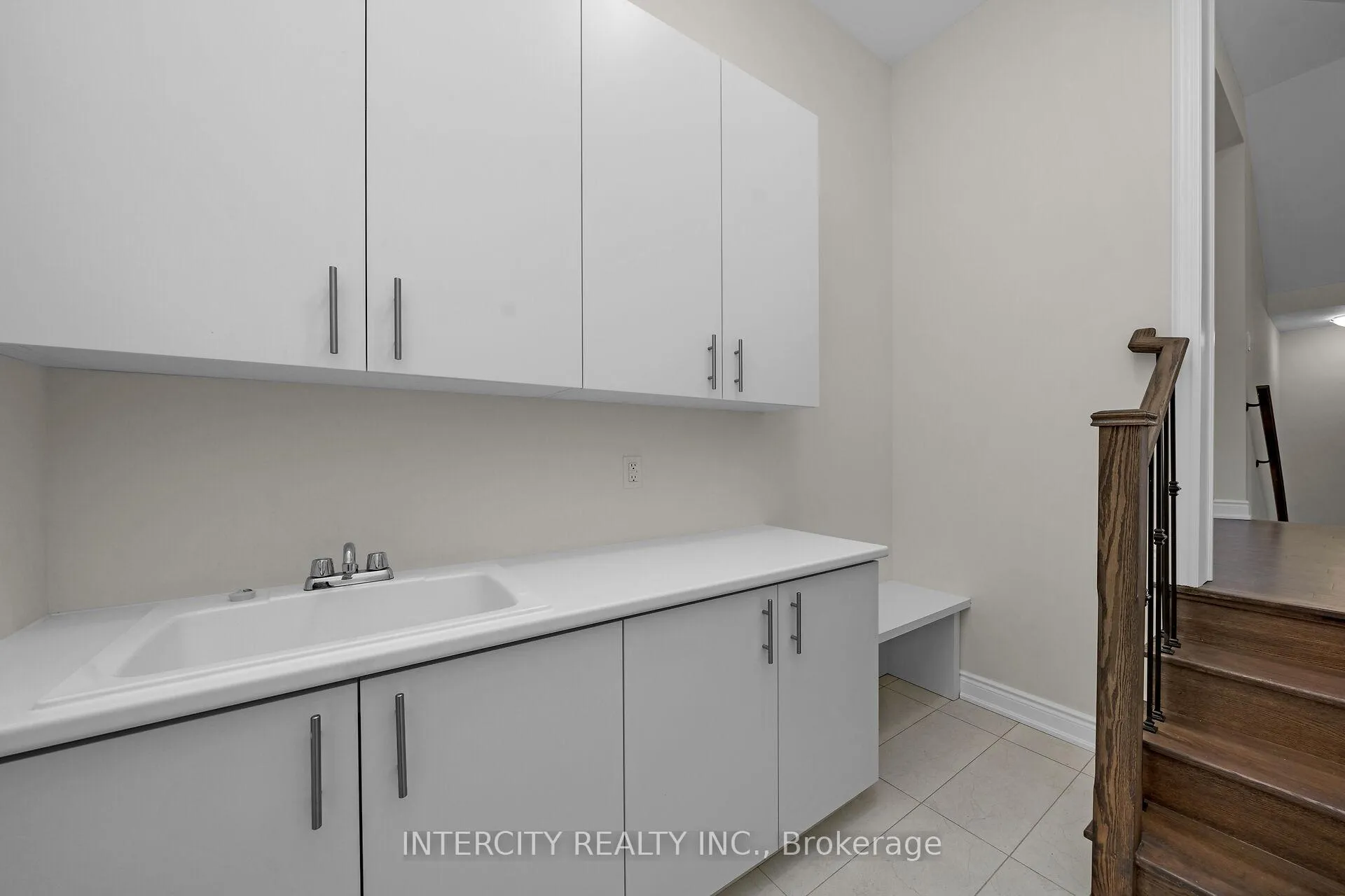 Photo 19 of 85 Terravista Crescent, Vaughan, Kleinburg — HOMEH